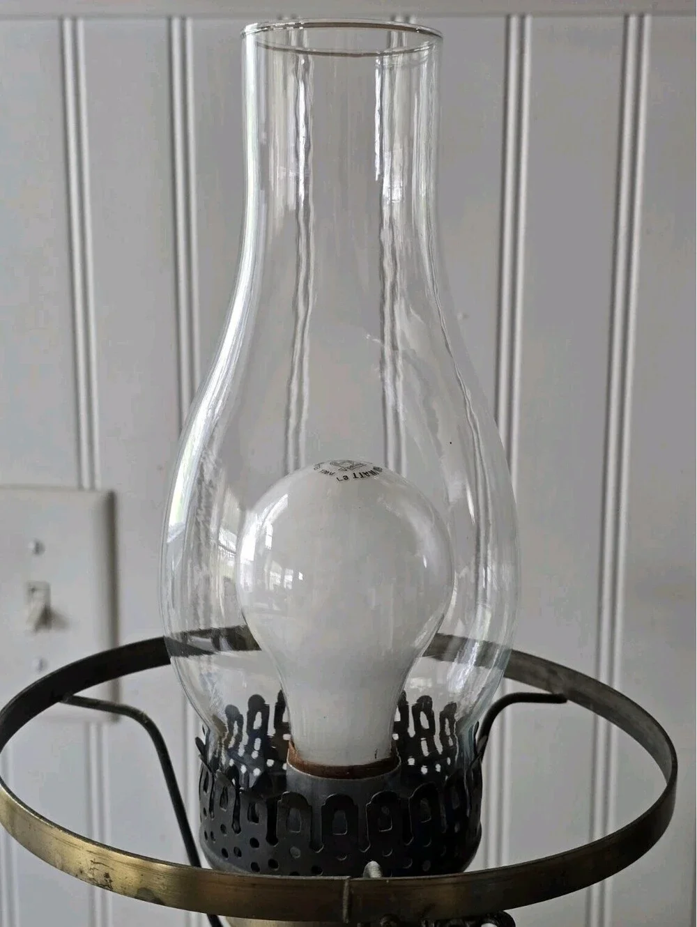 Vtg 1970s Hurricane Table Lamp Milk Glass Floral Brass Base Works  GWTW Style